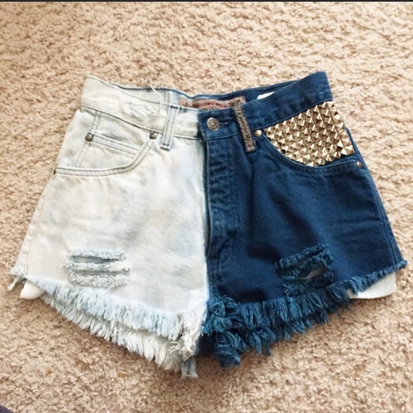 Levi's Denim - Distressed high waisted vintage Levis denim shorts