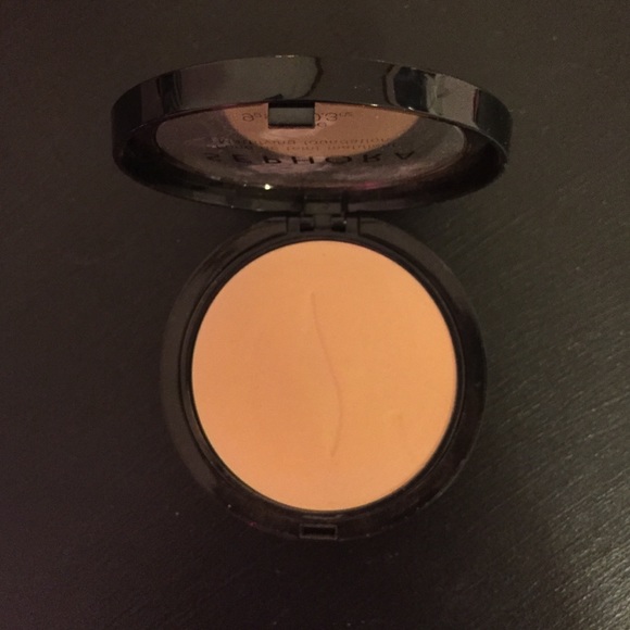 🚫TRADED🚫 Sephora Mattifying Foundation