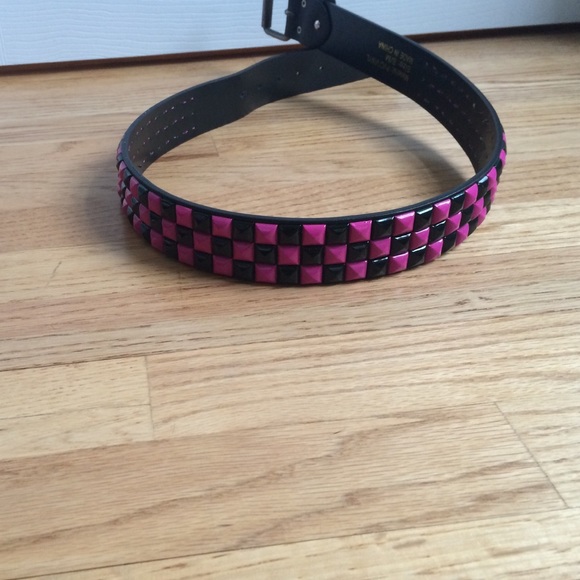 Belt - Picture 2 of 2