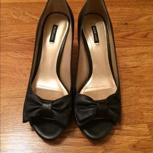 Alex Marie peep toe heels