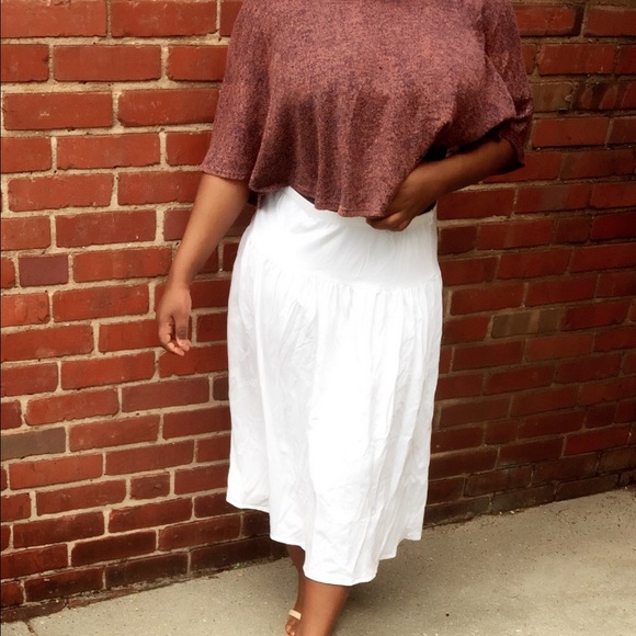 White maxi skirt