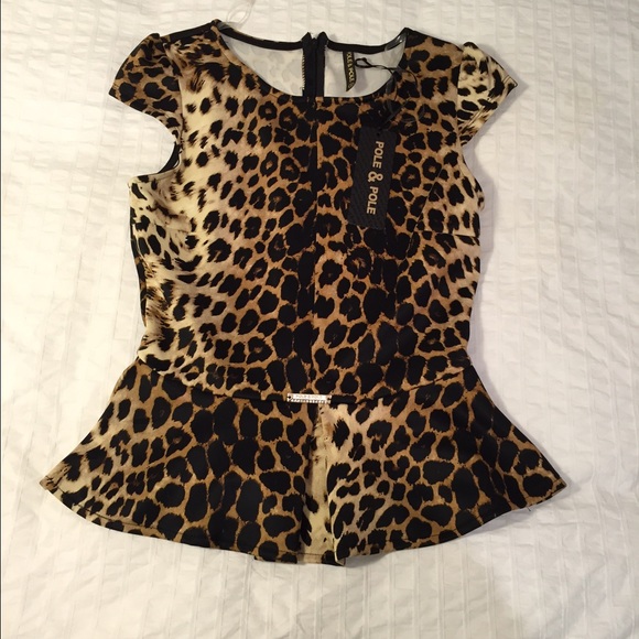 Paul & Paul Peplum Top