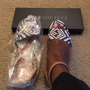 Sole society tribal Sandals.