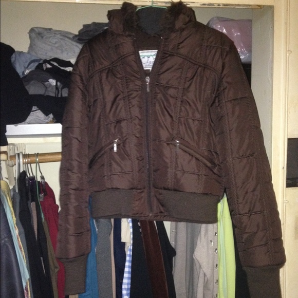 Brown puffy warm coat