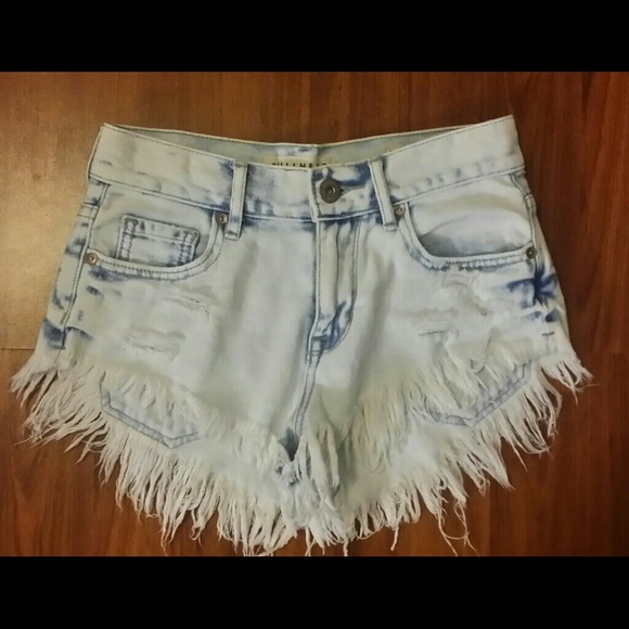 Bullhead Pants - Acid Wash High Waisted Bullhead Denim Shorts