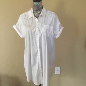 Maternity, white button up. Sz L