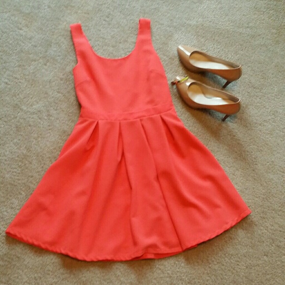ADORABLE AMERICAN EAGLE DRESS