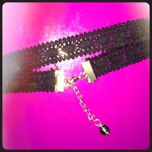 Black choker/necklace NWOT