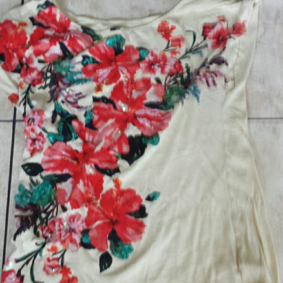 Beautiful summer express top