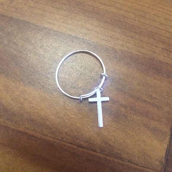 Providence Collection Silver Cross Ring