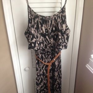 Maxi Dress rue 21, size Large