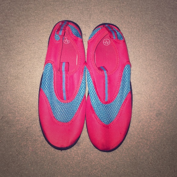 Red and Blue High Grip Boat Shoes