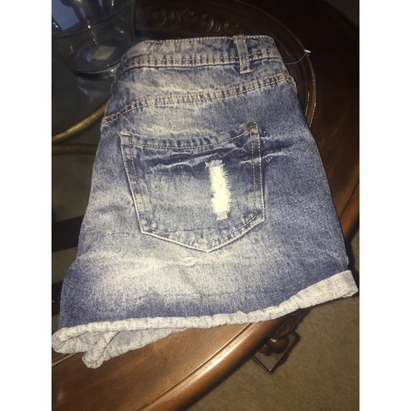 🎀Make An Offer High Waist Shorts - Picture 2 of 3