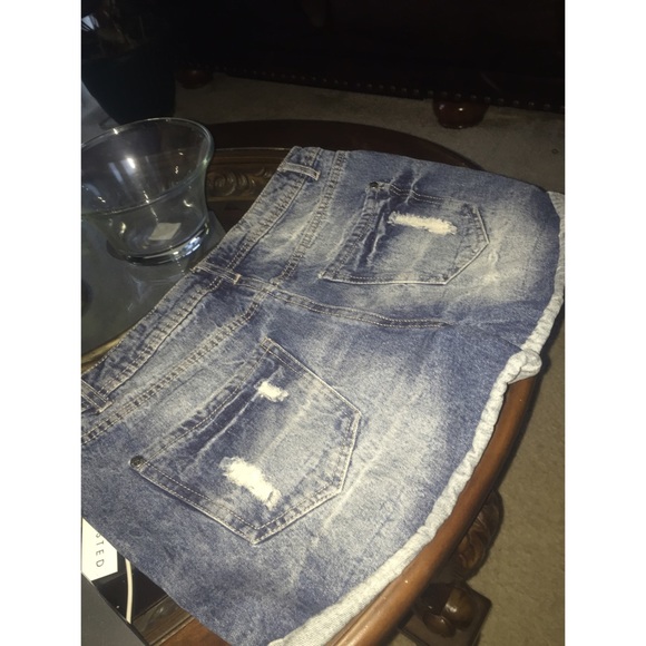 🎀Make An Offer High Waist Shorts - Picture 3 of 3