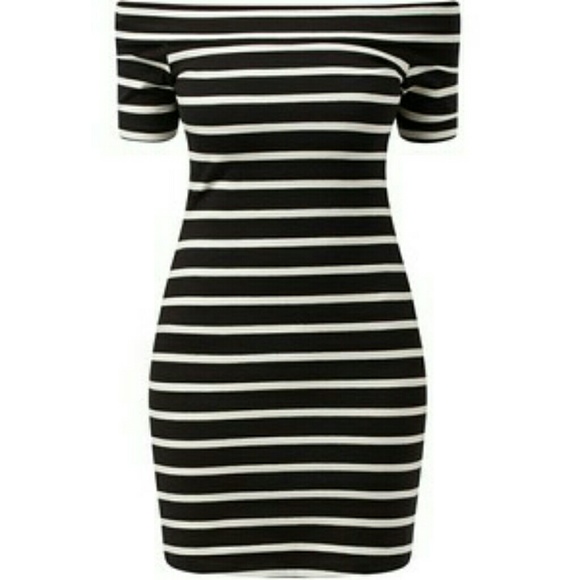 F21 BLACK WHITE STRIPES DRESS
