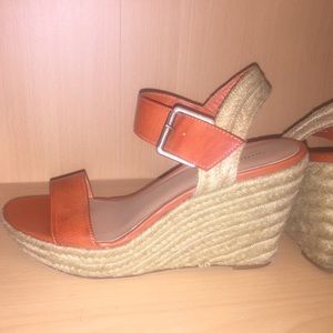Rust wedges raffia sole size 9