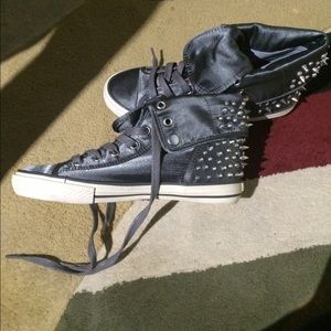 ALDO SNEAKERS!