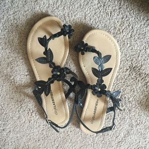 🔴SOLD🔴Flower Sandals