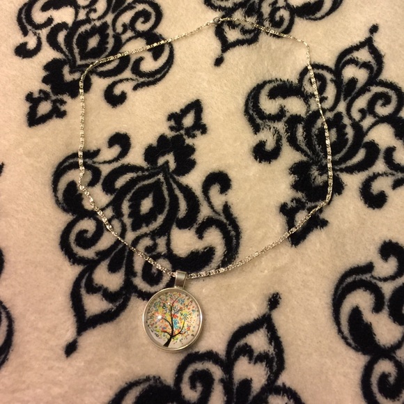 💎 Colorful Tree Necklace 💎 - Picture 3 of 3