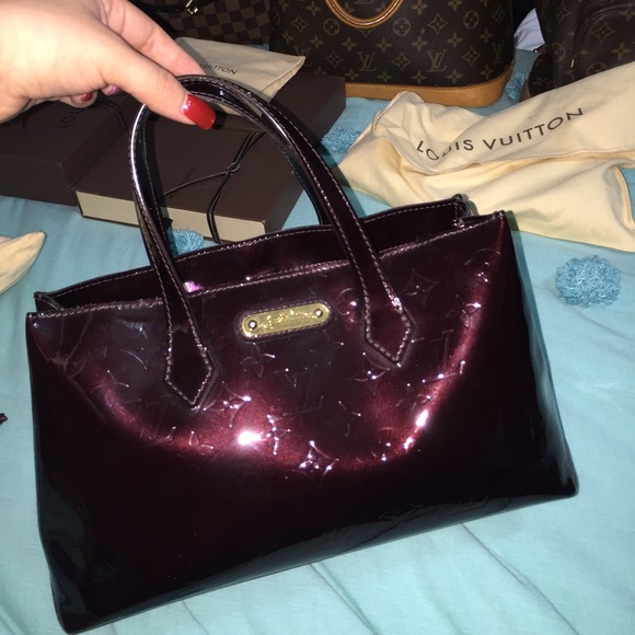 Louis Vuitton Wilshire Pm Vernis Amarante