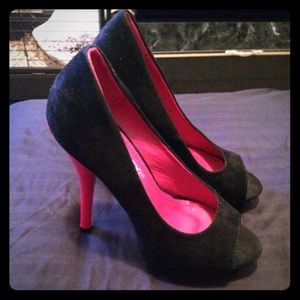 Black Suede Heels w/ Red Heel Size 6