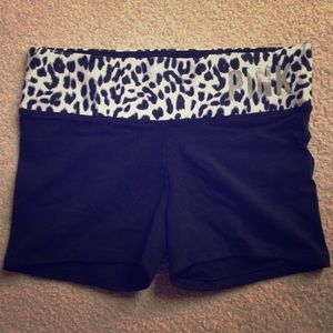 ❗️SOLD❗️New VS PINK animal print yoga shorts