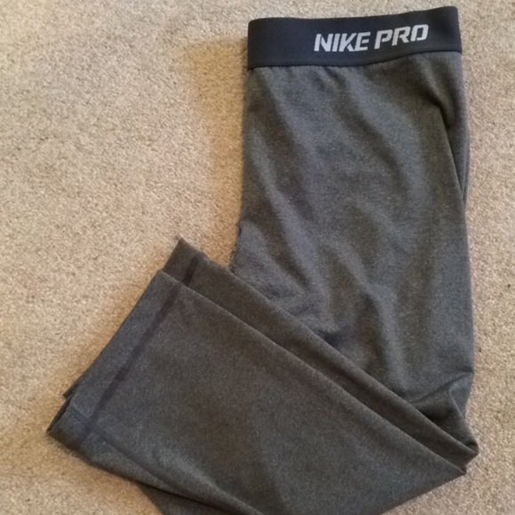 Nike Leggings Size Medium