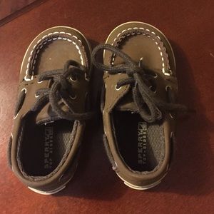 4M sperry shoes