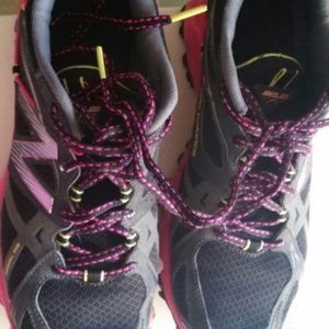 New balance trail running