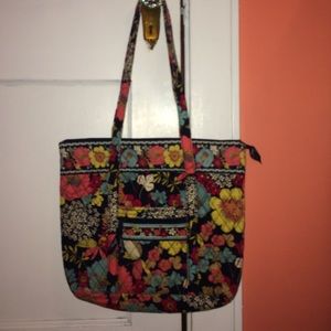 Vera Bradley tote bag