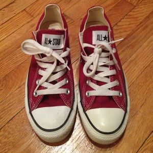 BRAND NEW CONVERSE - NO TRADES
