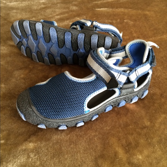 GAP Sandal Sneaker Style