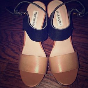 Steve Madden wedge