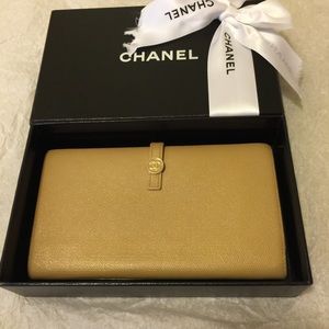 Chanel Continental Enamel Snap Wallet