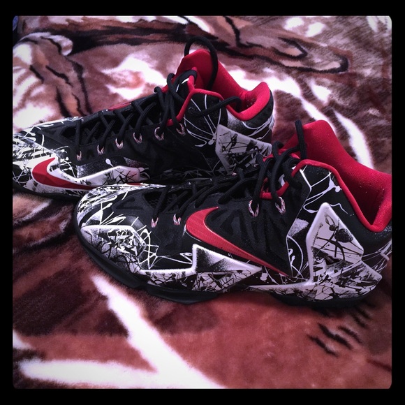 Nike Shoes - Graffiti Nike Lebron sneakers