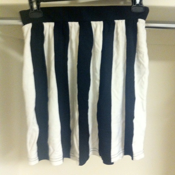 H&M striped skirt