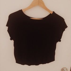 loose black tee 🌴