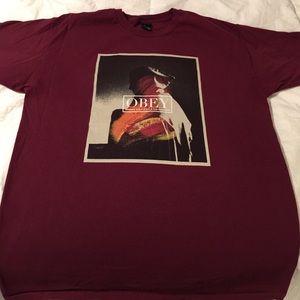 Obey propaganda size L Maroon