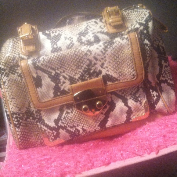 Handbag