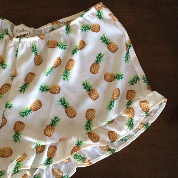 SOLD.....Audrey shorts sleep large NWT - Picture 4 of 4