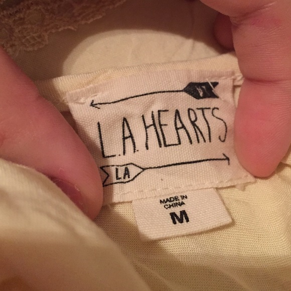 LA Hearts T back! - Picture 3 of 4
