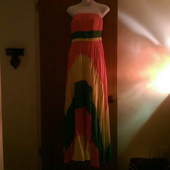 Maxi dress s,m,l brand new