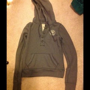 Gray Hollister Pullover Hoodie w/ Buttons 🌞