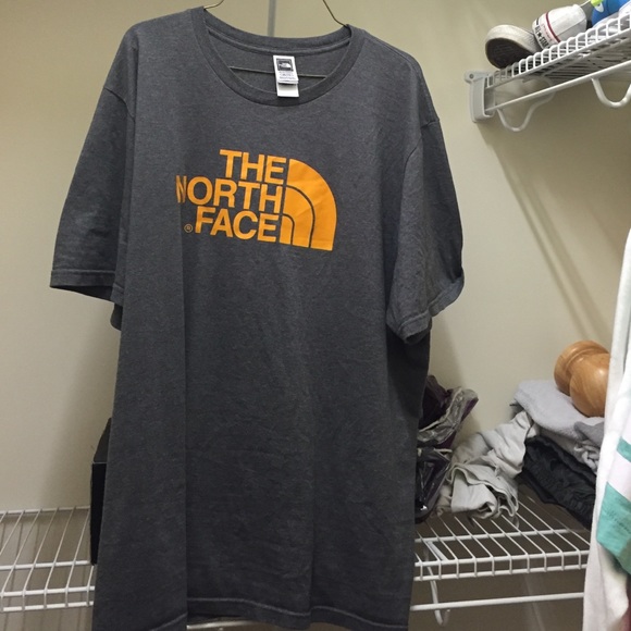 North face tee