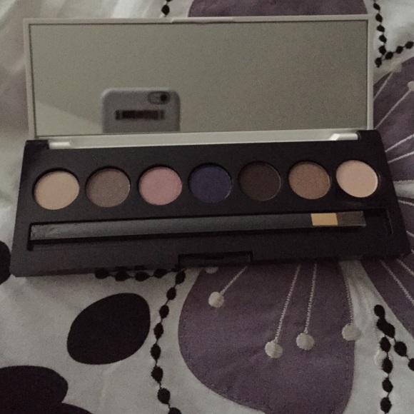 Sold 🚫🚫 - Picture 2 of 3