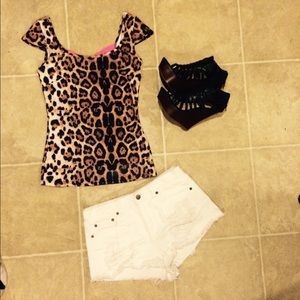 Animal print cut out tank!
