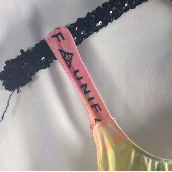 UNIF Bikini S/M - Picture 3 of 3