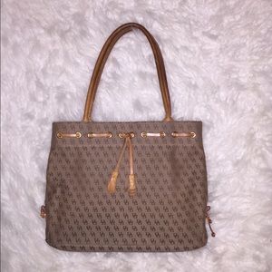 100% authentic dooney & Bourke purse