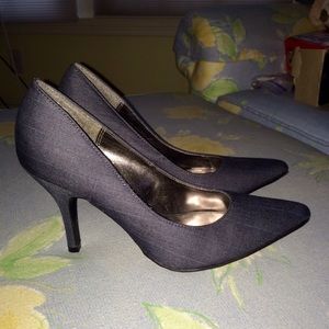 Rampage - Navy Pinstripe Pumps