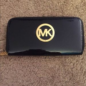 Michael Kors wallet